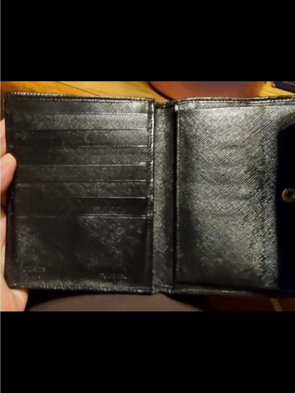 Prada Black Saffiano Leather Compact Card Holder with Triangle Logo - Picture 3 of 5